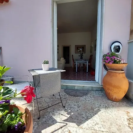 Casa vacanze La Casa Rosa Al Mare